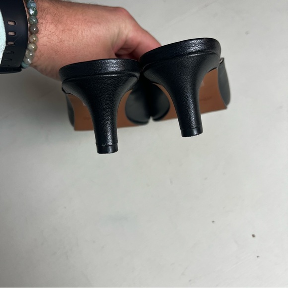 Madewell The Taye Mule in Black Leather - Picture 7 of 9